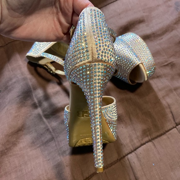 Platform Peep-Toe Sparkly Heels.  Gianni Bini Brand. EUC - Picture 7 of 16